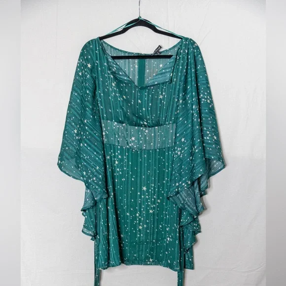 Smak Parlour Green Silver Star Print Social Climber Caftan